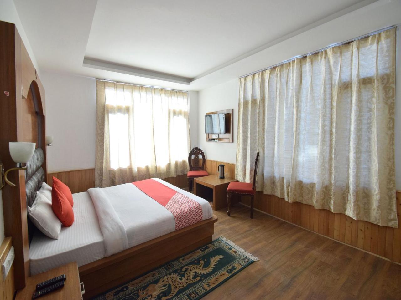 Oyo 10255 Hotel Red Apple Manāli Extérieur photo